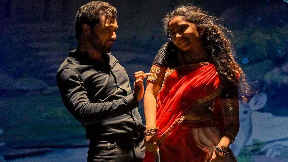 Rowdy Boys: Ashish and Anupama Parameshwaran groove to a peppy number Brindavanam Nunchi