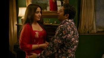 Aafat-e-Ishq trailer release: Neha Sharma's next seems to be neither quirky  nor funny