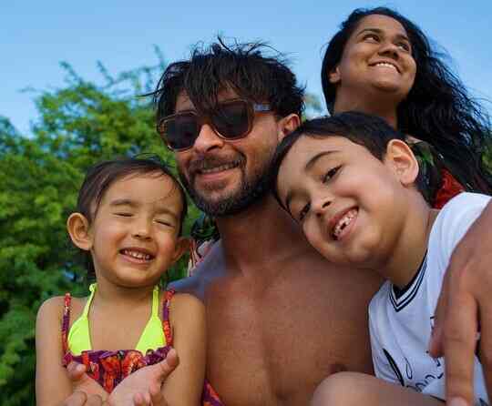 Aayush Sharma and Arpita Khan Sharma with their children, Ayat and Ahil