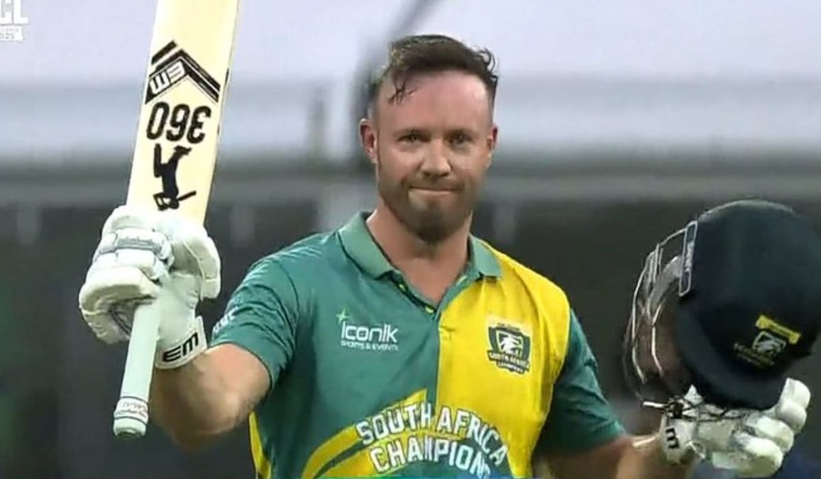 "He retired way too early" - Fan react as AB de Villiers slam an unbeaten century against England Champions in WCL 2025