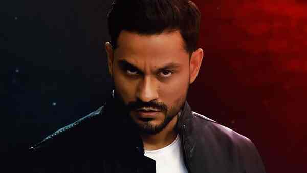 Abhay season 3 review: Kunal Kemmu aces his supercop avatar in the new world created by Ken Ghosh