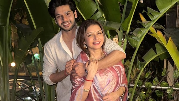 Abhimanyu Dassani, Bhagyashree