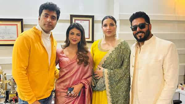 Babli: Subhashree Ganguly, Abir Chatterjee, Sauraseni Maitra and Raj Chakraborty attend the muhurat of the film