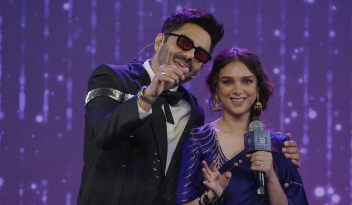 OTTplay Awards 2025: Aditi Rao Hydari surprises everyone with her 'Tapori speech' as she bags Best Actor (Popular)