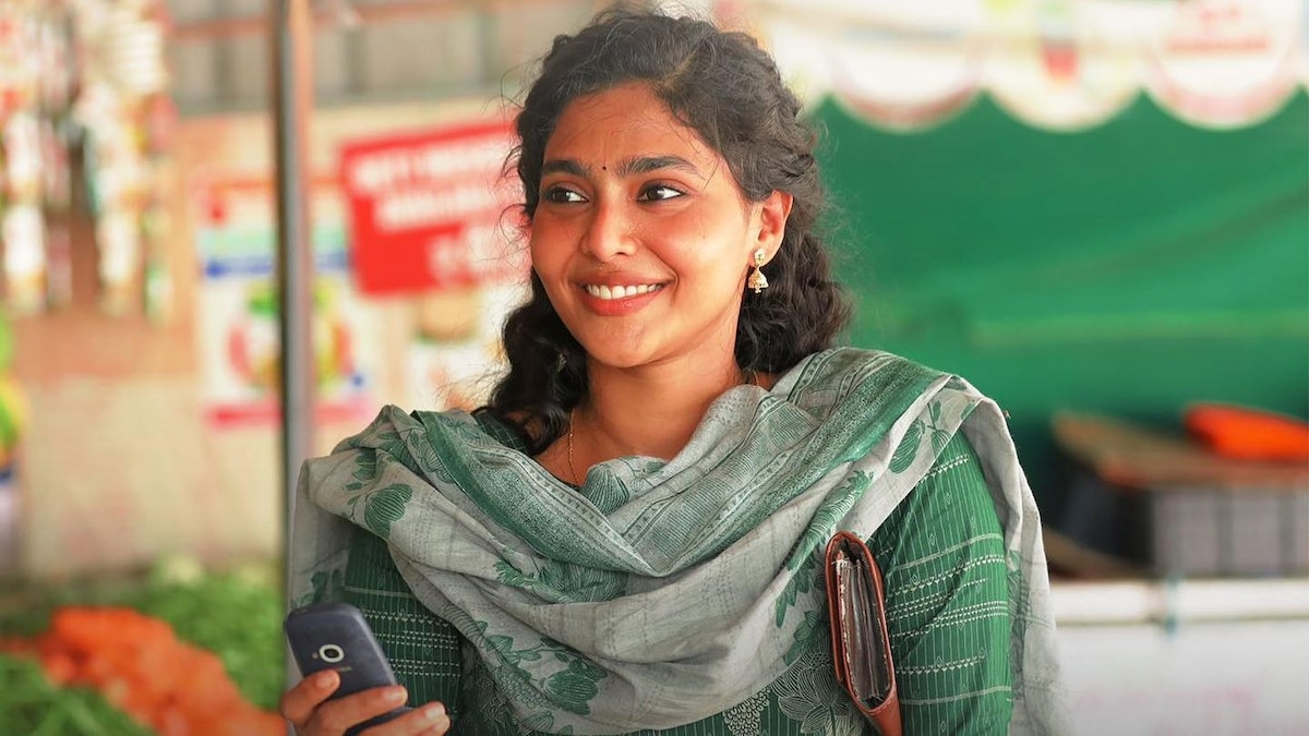 Aishwarya Lekshmi debuts as a producer with Sai Pallavi's Gargi