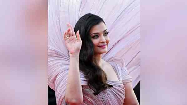 Ponniyin Selvan actress Aishwarya Rai Bachchan once rejected Brad Pitt and Will Smith's films