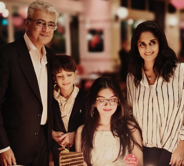 Ajith with his family, son Aadhvik, daughter Anoushka and wife, Shalini