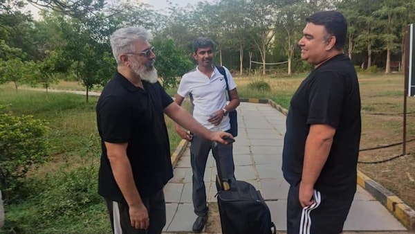 Ajith's picture with Olympic medallist Gagan Narang goes viral