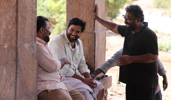 Aju, Shiva and Ram on the sets of Paranthu Po