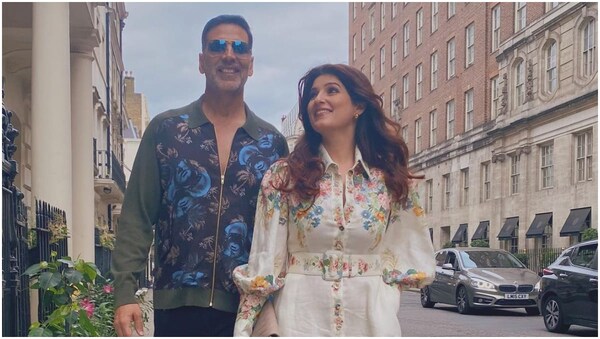 Twinkle Khanna kisses Akshay Kumar underwater in her magical birthday post as she turns 50; check it out!