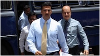 Akshay Kumar responds to Anupam Kher’s tweet rooting for Special 26 sequel: Asli power toh..