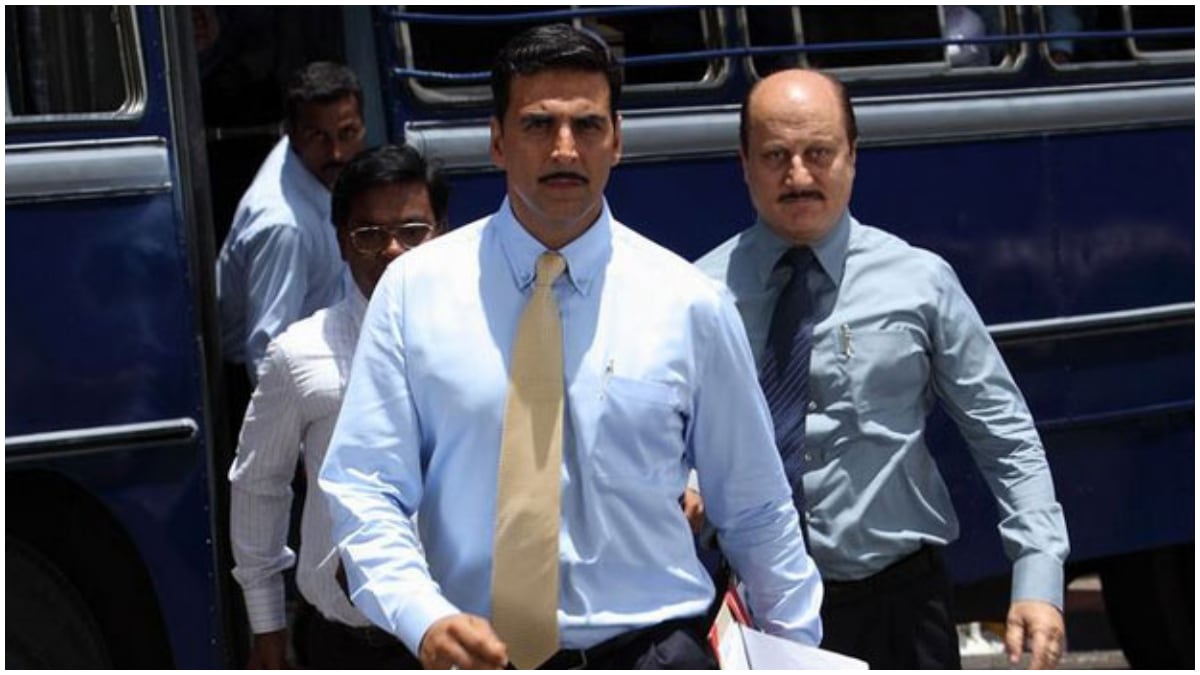 Akshay Kumar responds to Anupam Kher’s tweet rooting for Special 26 sequel: Asli power toh..