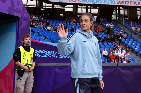 Alexia Putellas ahead of the game. Image | UEFA