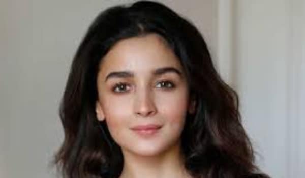 Does Alia Bhatt do 'CTSM'? The actress has the perfect reply!