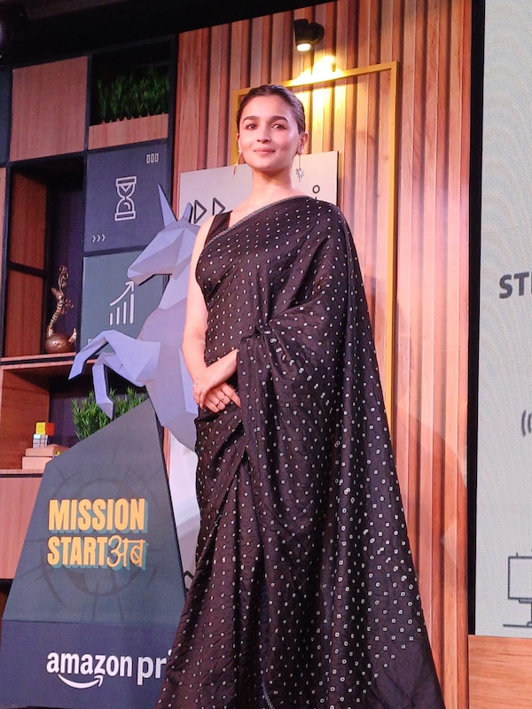 Alia Bhatt attended an event in Delhi today. (Exclusive pictures by Mansi Mathur/OTTPlay)