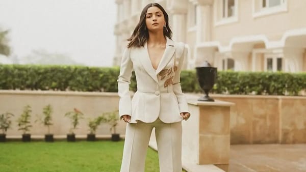 Does Alia Bhatt make all the financial decisions at her home? Actor responds