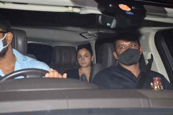 Alia Bhatt at Shaheen Bhatt's birthday bash (Courtesy: Manav Manglani)