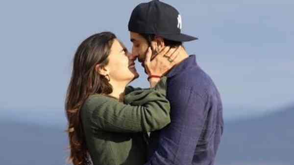 From shopping for baby clothes to flying to the UK, here’s Ranbir Kapoor’s special plans for Alia Bhatt