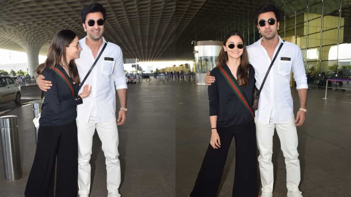 Ranbir Kapoor and Anushka Sharma were spotted at Mumbai airport