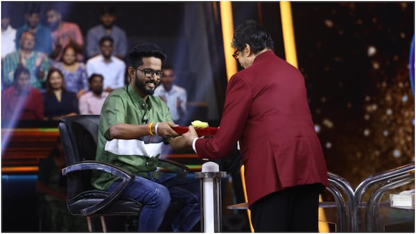 Amitabh Bachchan helps KBC 16 contestant break his fast with the sweetest gesture | See pics