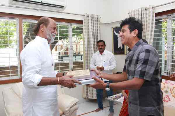 An old photo of Rajinikanth and Shivanna/Twitter