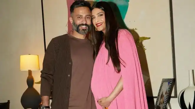 Sonam Kapoor Ahuja is glowing as she embarks on motherhood, check out photos 