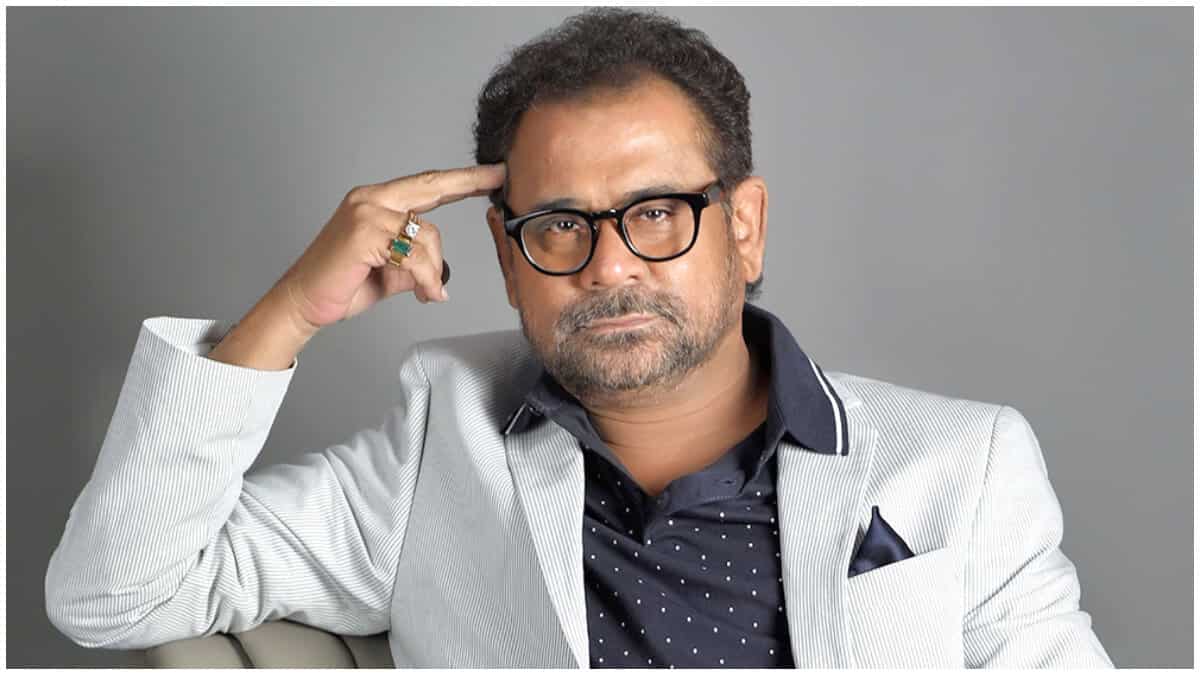 https://www.mobilemasala.com/film-gossip/Anees-Bazmee-reacts-to-Boney-Kapoor-and-Anil-Kapoors-rift-over-No-Entry-2-Read-his-take-here-i229147