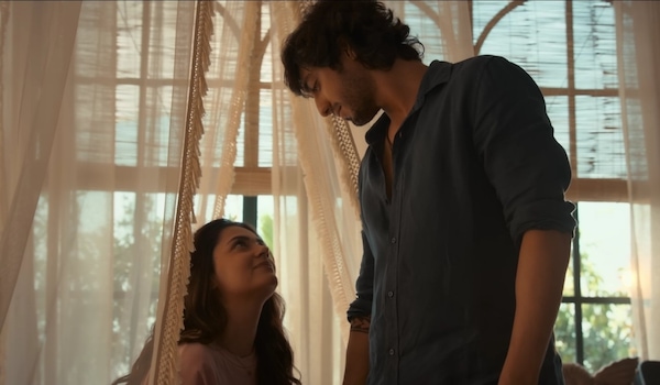 Aneet Padda and Ahaan Panday in Saiyaara