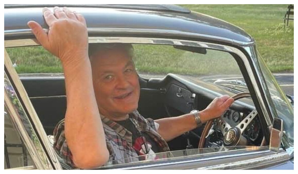 Guitarist Angelo Bruschini dead Bands Massive Attack and The Blue