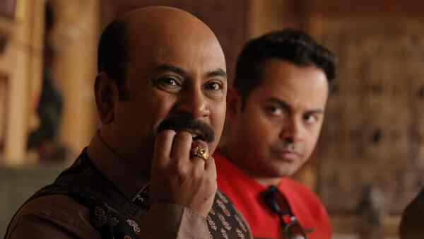 The Eken – Ruddhaswas Rajasthan review: Anirban Chakrabarti salvages the poorly written Satyajit Ray mash up