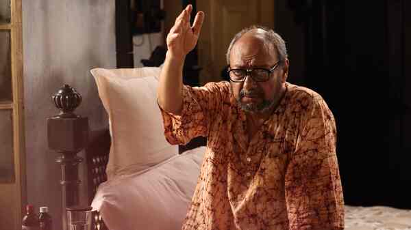 Palan review: Anjan Dutt is at his best in this tale of pride and declining space in this city