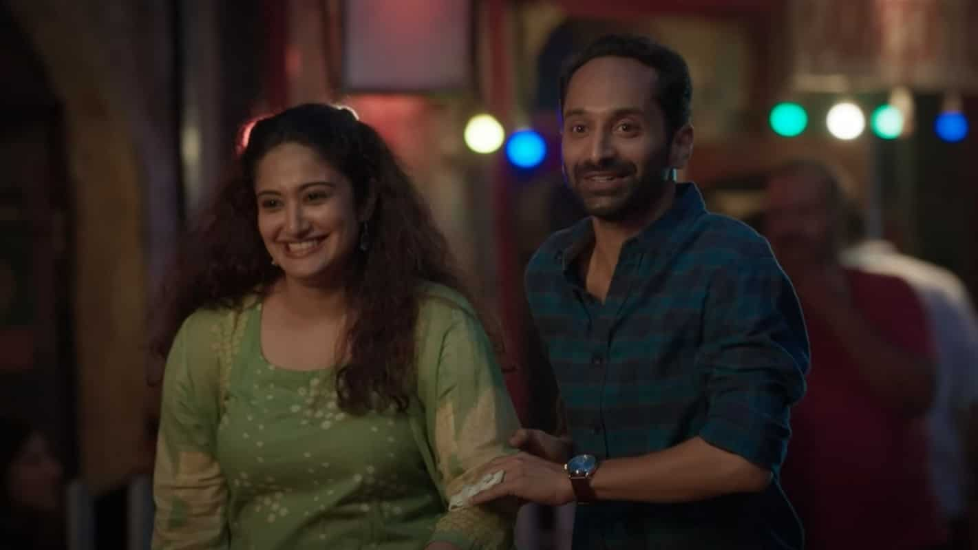 Pachuvum Athbutha Vilakkum: A lot of people were against casting Anjana  Jayaprakash with Fahadh, says Akhil Sathyan