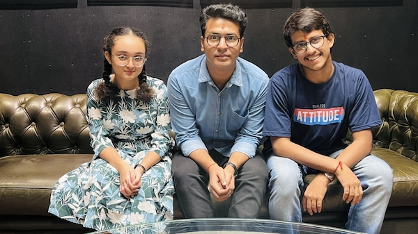 Pokkhirajer Dim: Anirban Bhattacharya plays ‘quirky math teacher’