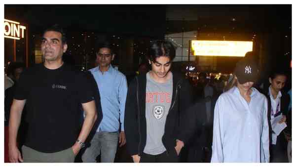 Arbaaz Khan and Malaika Arora with Arhaan Khan at Mumbai airport. (Source: Manav Manglani)