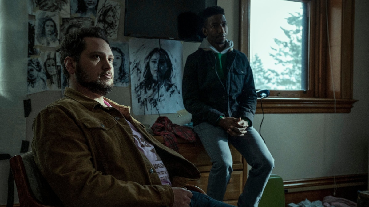 Archive 81 trailer: Netflix's new horror show looks like a mind-bending and spine-chilling drama