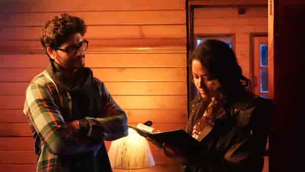 Homestay Murders review: Arjun Chakrabarty, Saurav Das, Sohini Sarkar’s mystery is gripping but predictable