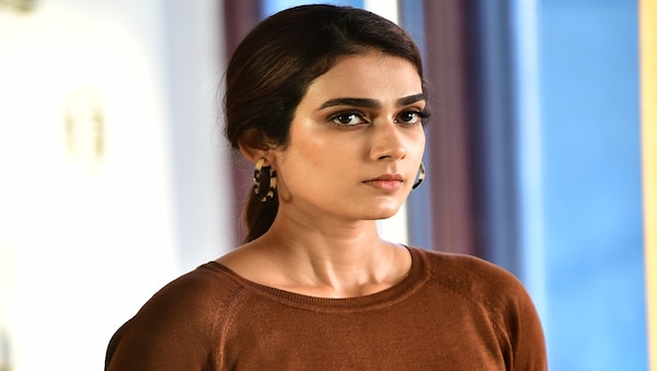 Exclusive! Aakanksha Singh on Parampara: Female characters no more run around trees, exist only to support the hero