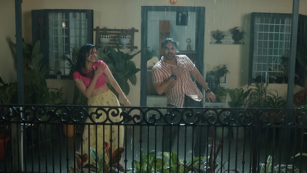 Ori Devuda: Gundellonaa, the third single, is a jolly-good rain song starring Vishwak Sen and Asha Bhat