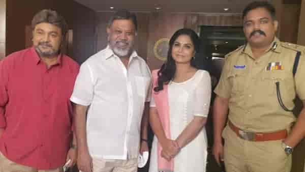 Prabhu, P Vasu, Asha Sharath and Pramod Shetty on the set of Drishya 2