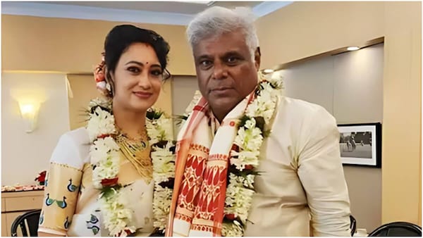 Ashish Vidyarthi gets married at 60; photos go viral