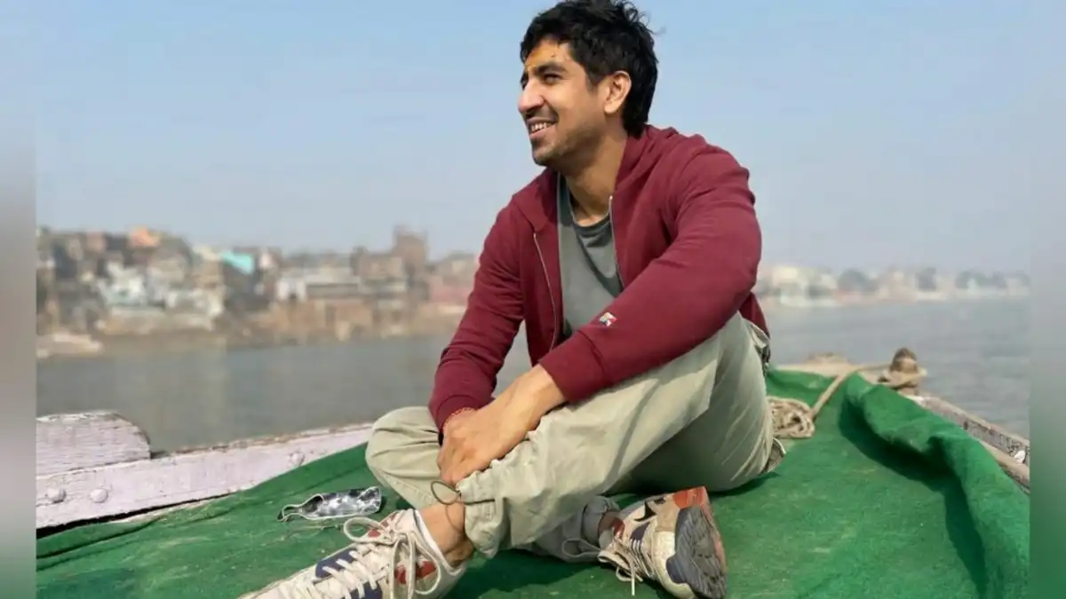 Ayan Mukerji responds to fans asking him to stop sharing Brahmastra clips: Everything will be new and fresh on the big screen