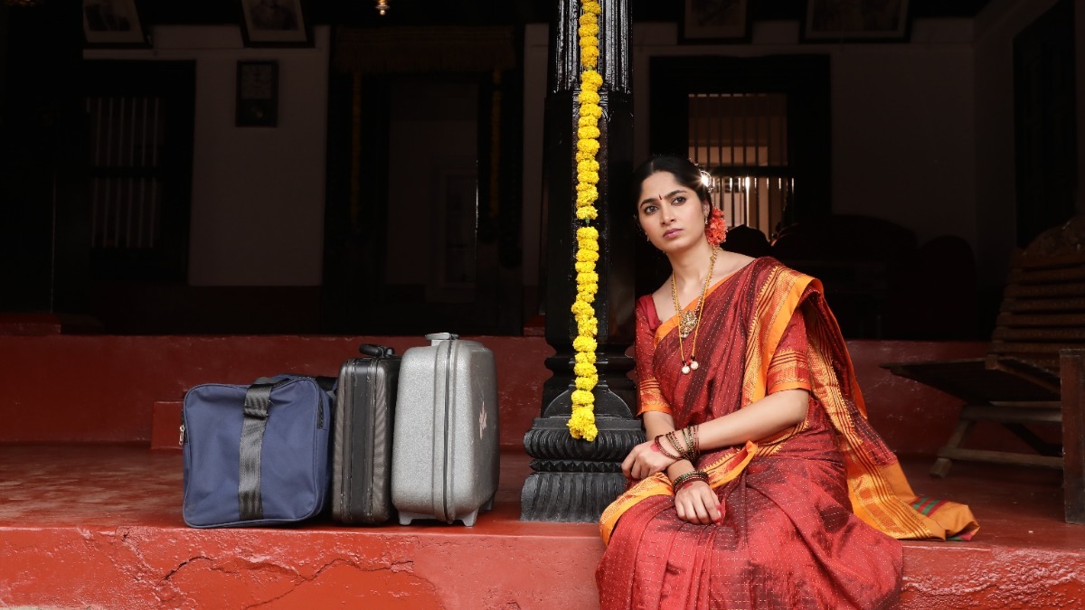 Ayyana Mane series review: Ramesh Indira's murder mystery is quite the damp squib