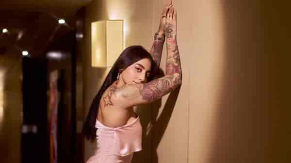 Exclusive! Four More Shots Please! S3: Bani J almost discloses a scene from the new season?