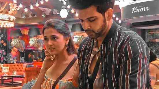 Bigg Boss 15: Karan Kundrra tells Tejasswi Prakash she looks better with Nishant Bhat