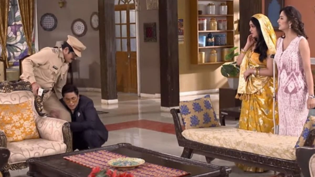 Bhabhi Ji Ghar Par Hai episode 2429 recap: Manmohan Tiwari agrees to help Vibhuti Narayan out of the difficult situation