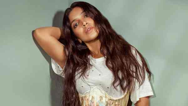 Bhumi Pednekar kickstarts Sudhir Mishra's Afwaah in Jodhpur; see photo