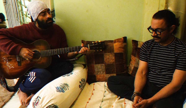 Ek Din title track: Watch the story behind Aamir Khan's meeting with Arijit Singh for Junaid Khan-Sai Pallavi's love story