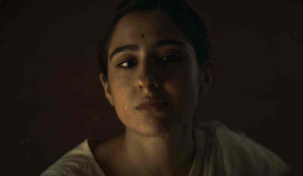 Ae Watan Mere Watan song Qatra Qatra: Sara Ali Khan brings unsung heroes of the Quit India Movement to light in this melodious number