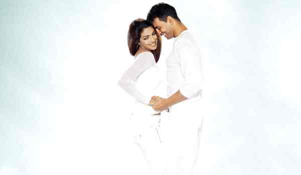 21 Years of Andaaz! Explore Akshay Kumar and Priyanka Chopra's unforgettable onscreen journey