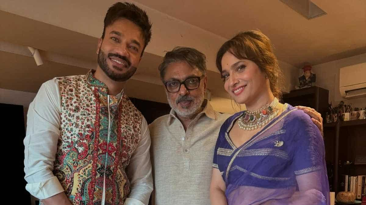 https://www.mobilemasala.com/film-gossip/PIC-Ankita-Lokhande-thanks-exemplary-mentor-Sanjay-Leela-Bhansali-in-heartfelt-post-netizens-manifest-a-joint-collaboration-i297590